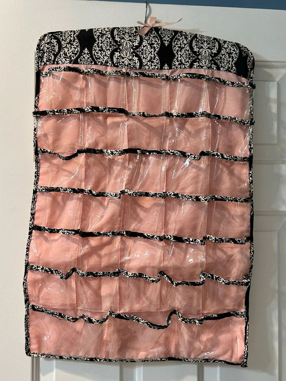 Jewelry organizer